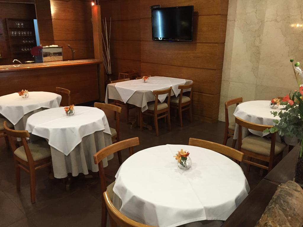 מונטווידאו Crystal Palace Hotel מראה חיצוני תמונה