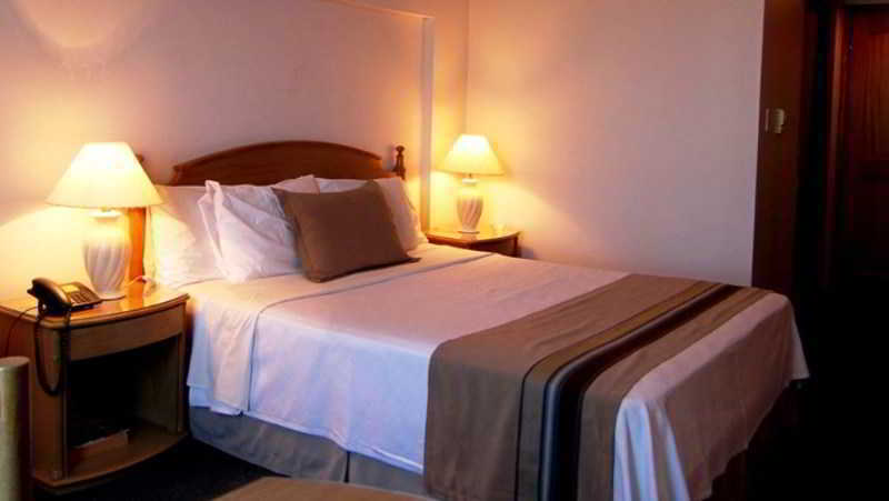 מונטווידאו Crystal Palace Hotel מראה חיצוני תמונה