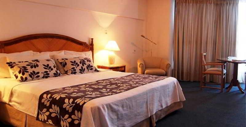 מונטווידאו Crystal Palace Hotel מראה חיצוני תמונה