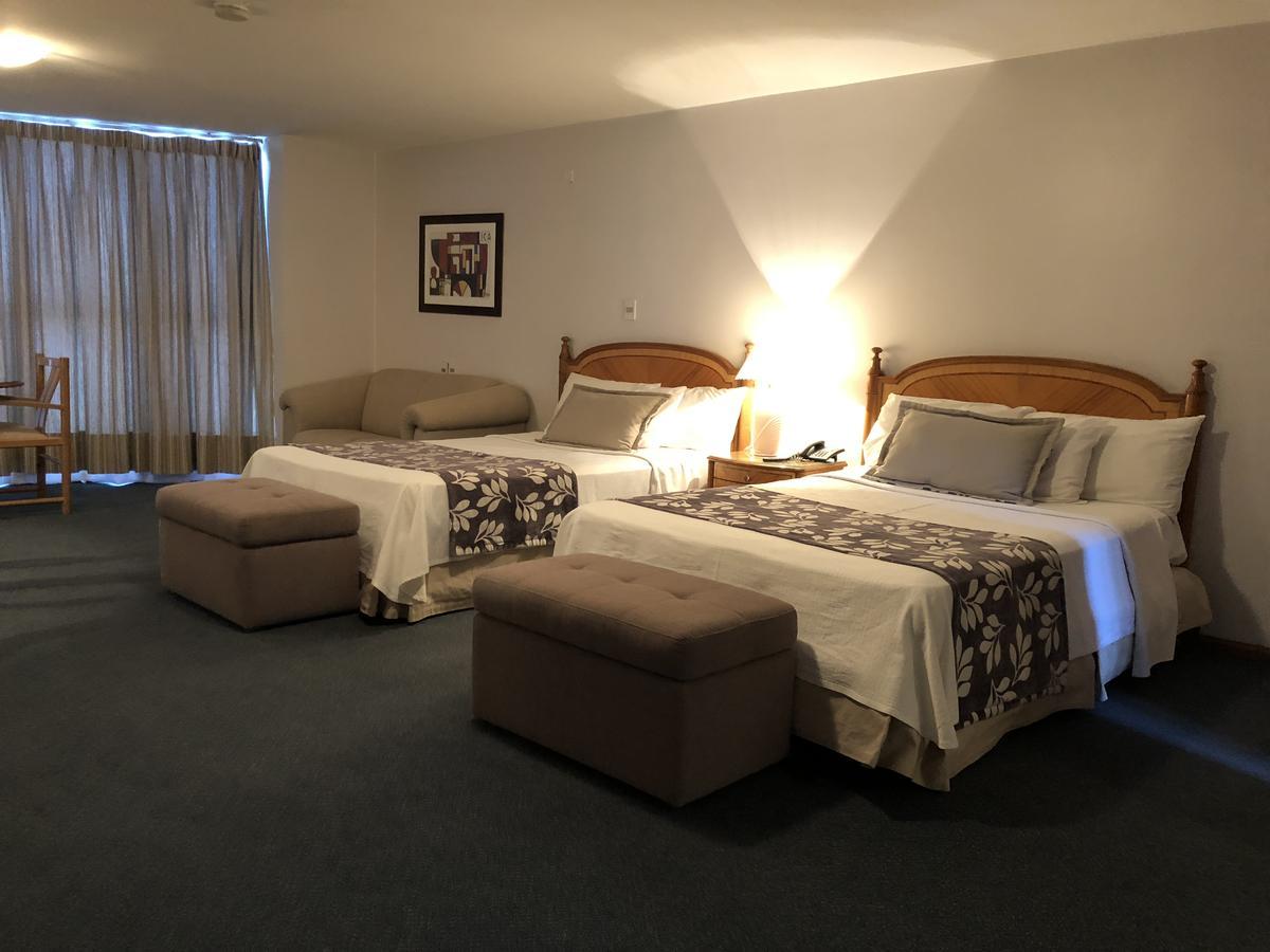 מונטווידאו Crystal Palace Hotel מראה חיצוני תמונה
